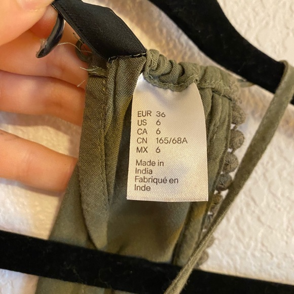 Romper - Picture 2 of 2